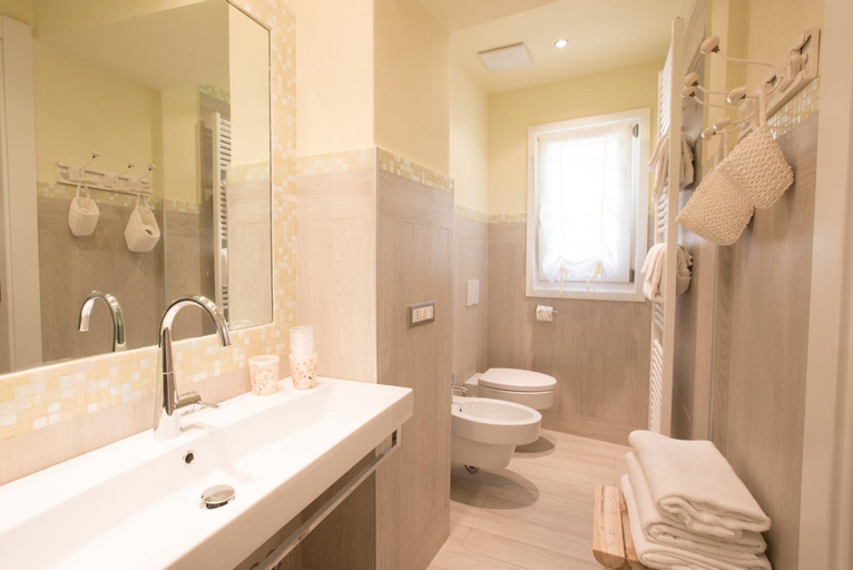 Bathroom 6
