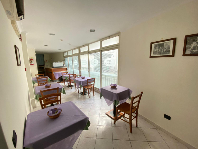 Food & Drinks, Hotel Tourist, Napoli