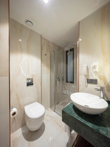 Bathroom 5, Danis Hotel Istanbul, Fatih