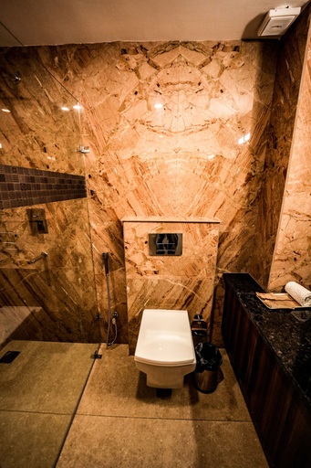 Bathroom 4, Hotel Square One By D'Polo Dharamshala ID 92552899, Kangra