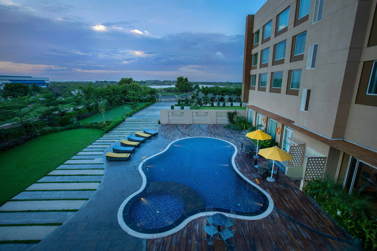 Sport & Beauty 3, Fairfield by Marriott Sriperumbudur, Kancheepuram