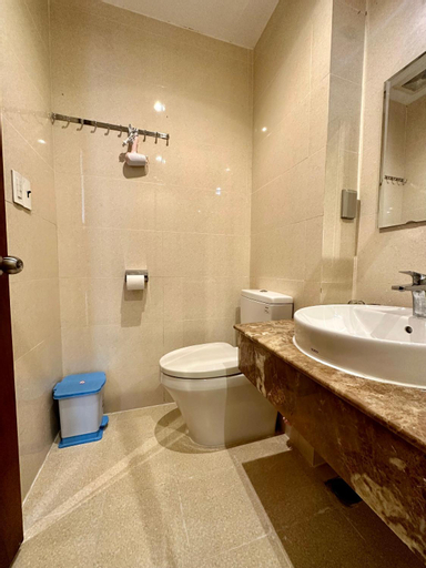 Bathroom 6