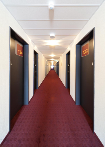 Others 4, McDreams Hotel Essen, Essen