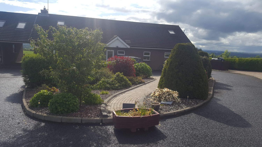 Others 4, Antrim Heights B&B Panoramic Views & Free Parking, Antrim and Newtownabbey