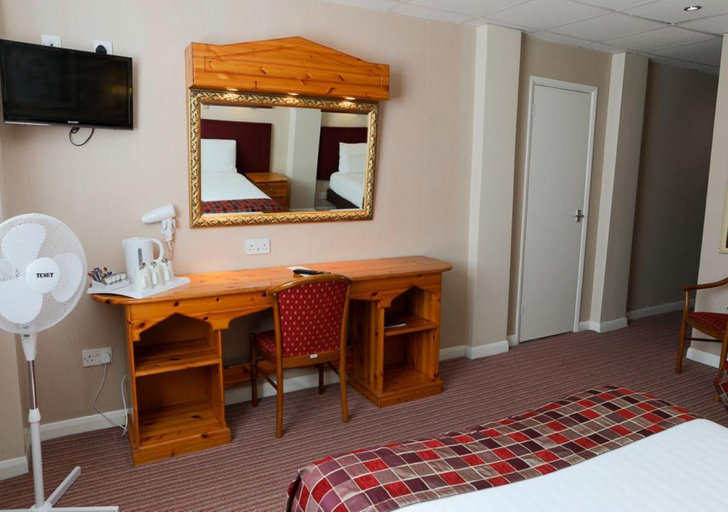 Bedroom 2, King Charles Hotel, Medway