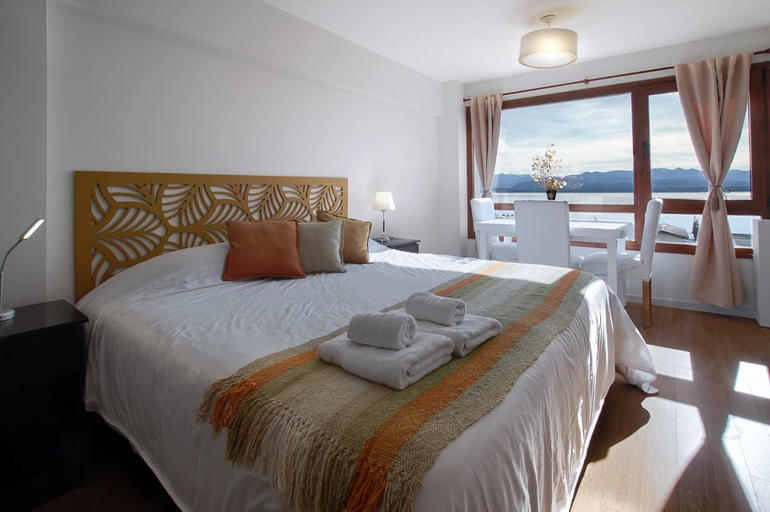 Bedroom 2, Bariloche vista al lago, piscina, pleno centro, Bariloche