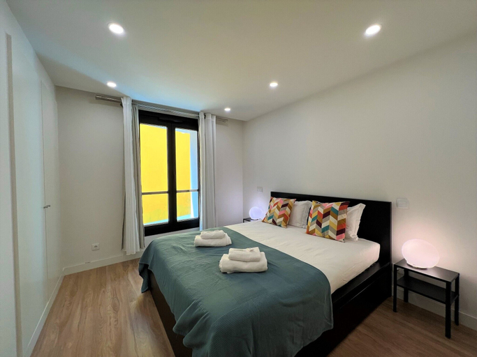 Bedroom 2, Faro Design 5 by Homing, Faro