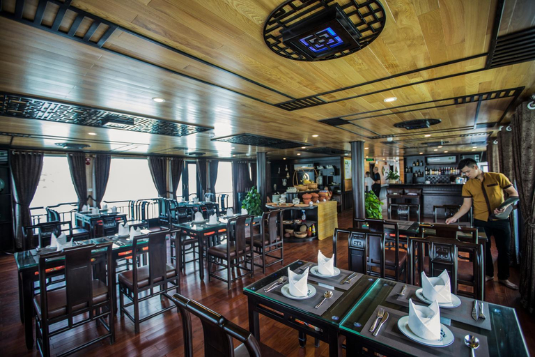 Others 3, Cozy Boutique Cruise, Cát Hải