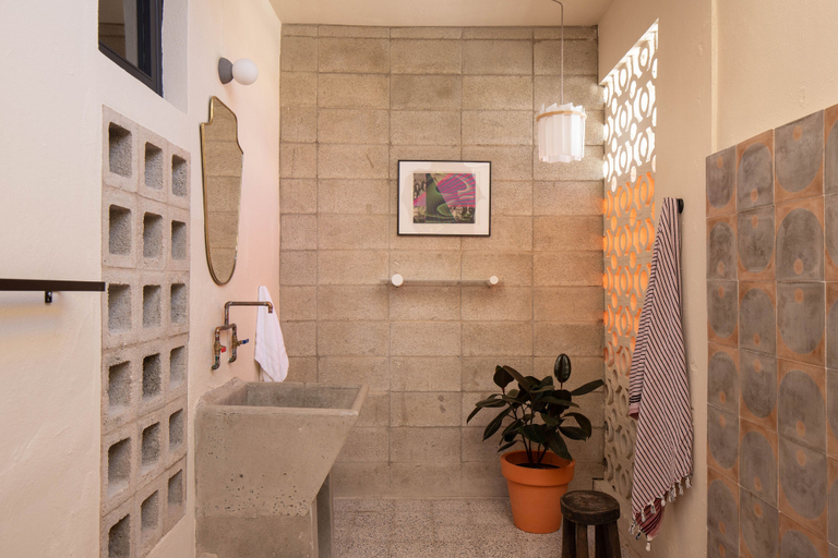 Bathroom 3, NOA by DW