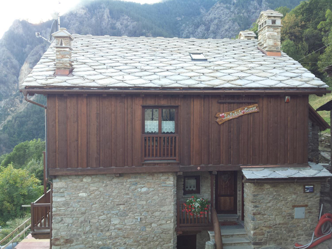 Others 4, Le Petit Coeur, Aosta