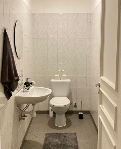 Bathroom 5, Lighthouse Hostel & Rooms, Riga