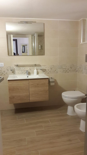 Bathroom 2, B&B San Giovanni, Catanzaro