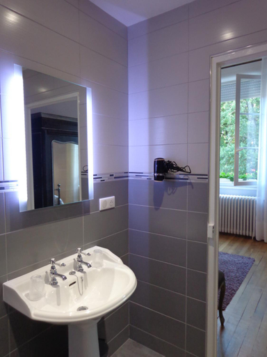 Bathroom 3, La Maison Ribotteau, Vienne