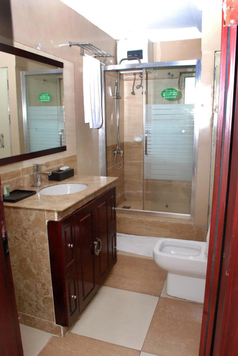 Bathroom 5, De Rembrandt Hotel & Suites, Ikeja