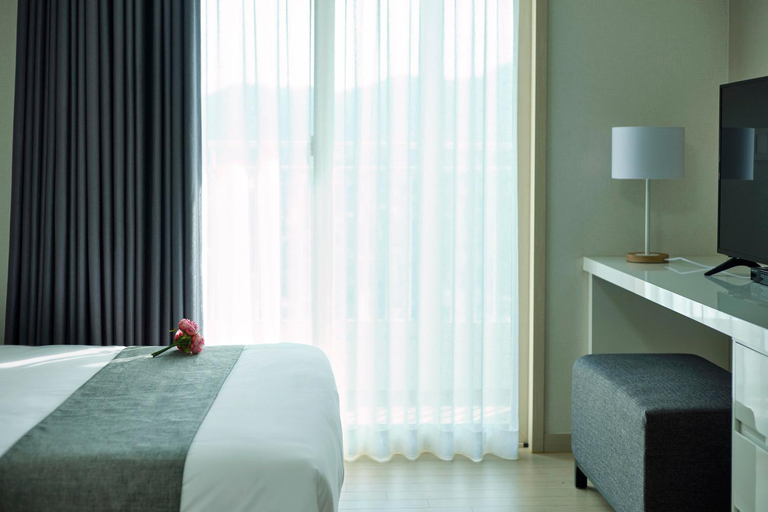 Bedroom 4, Leein Stay Hotel, Geoje