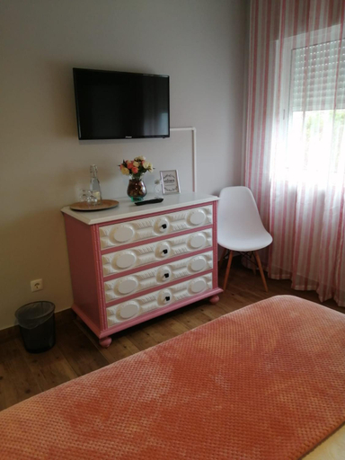 Bedroom 1, Casa Vaz, Grândola
