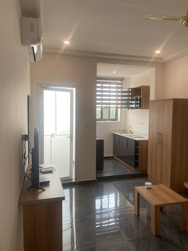 Others 4, Mayama Residences, Tema