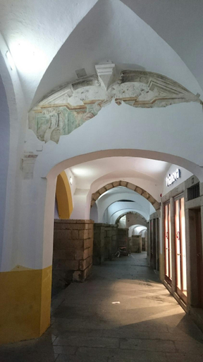Others 3, Vitoria House, Évora