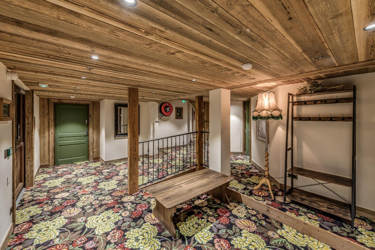 Bedroom 3, Le Val D'ISERE, Savoie