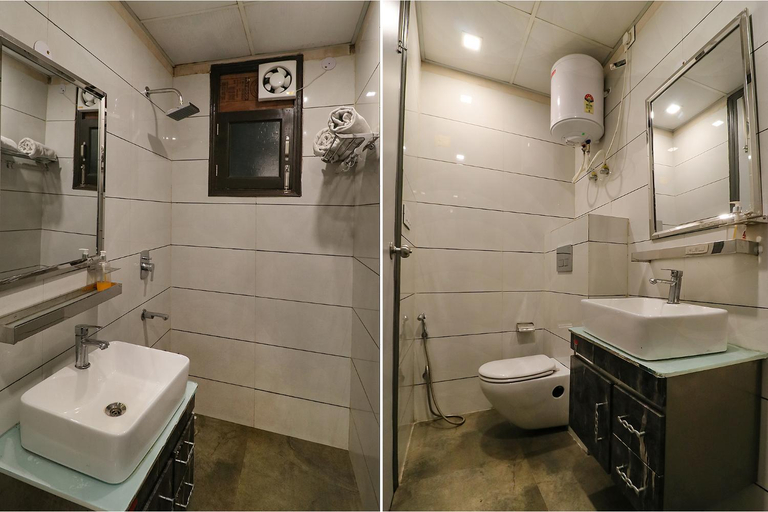 Bathroom 3, Fabhotel The Chaitanyas, Delhi