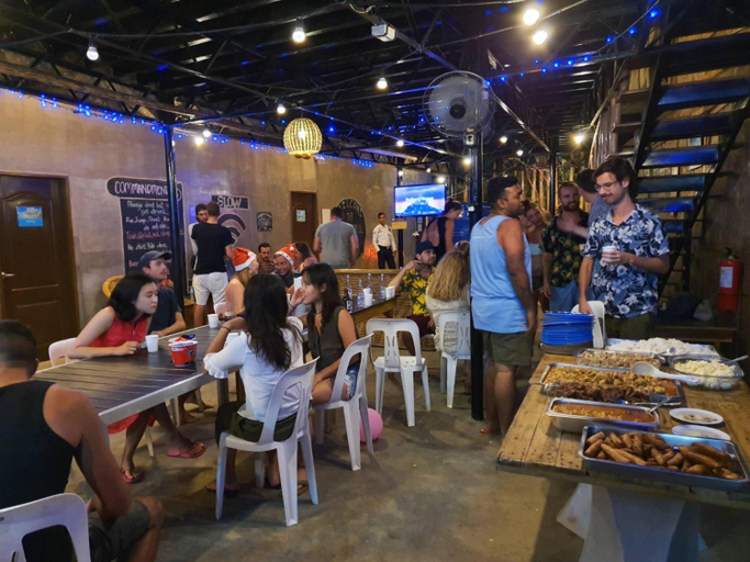 Food & Drinks 3, Big Paul Hostel, El Nido