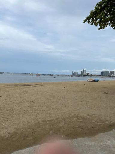 Others 4, Lewiinski's Hotel, Pattaya