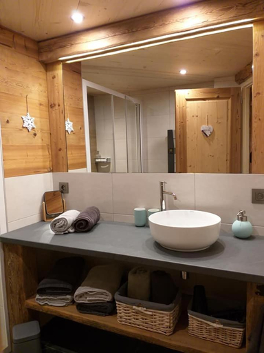 Others 3, La grange d'Aldare Chambres d'hotes, Haute-Savoie