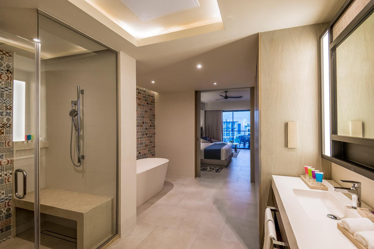 Bathroom 5, Hyatt Zilara Cap Cana, Salvaleon de Higuey