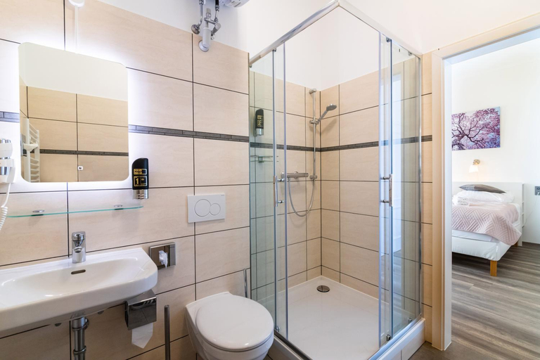 Bathroom 3, Hotel am Hain, Dahme-Spreewald
