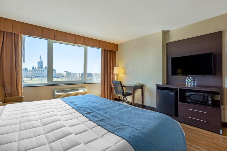 Bedroom 3, The Capitol Hotel, Hartford