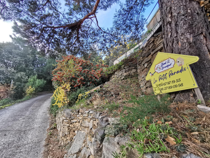 Others 5, Le Petit Paradis, Hérault