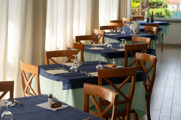 Food & Drinks 5, Hotel Concord, Ravenna