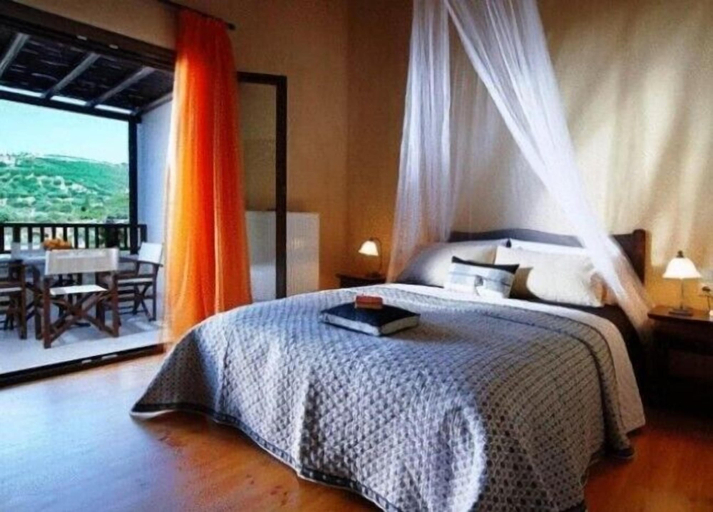 Others 4, Villa Agriolive, Crete