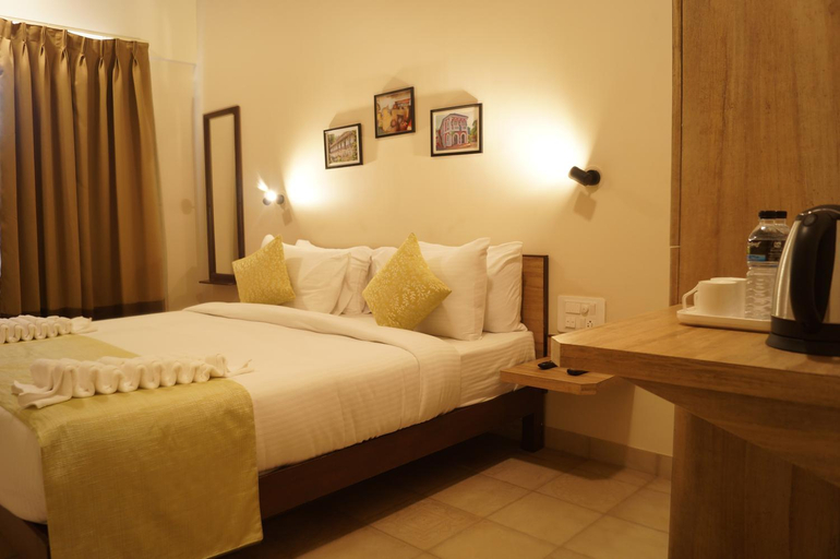 Bedroom 2, Sharayu One, North Goa