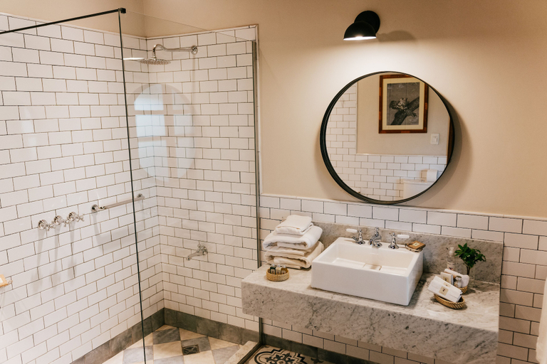 Bathroom 3, El Tránsito Hotel Boutique, Concepción
