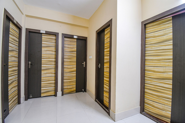 Others 5, Fabhotel New Annapurna Plaza, North 24 Parganas