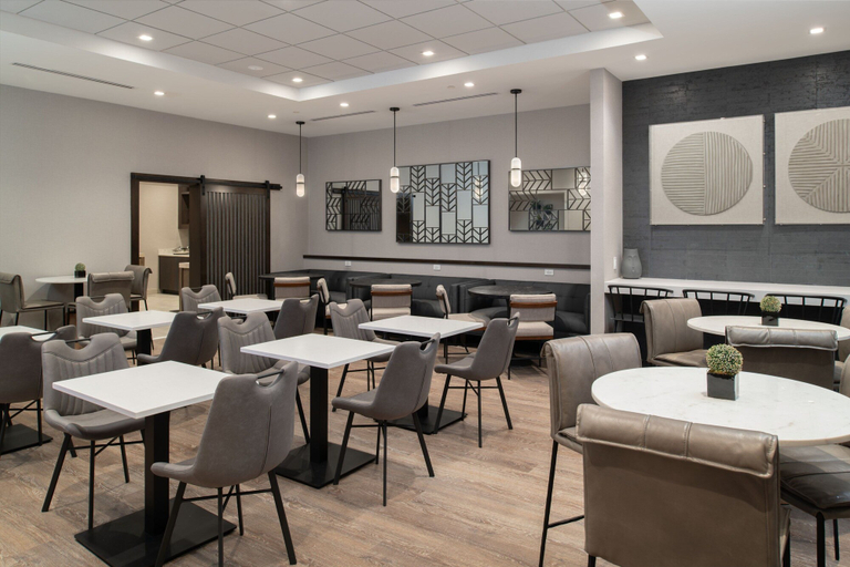 Food & Drinks, Towneplace Suites by Marriott Framingham, Middlesex