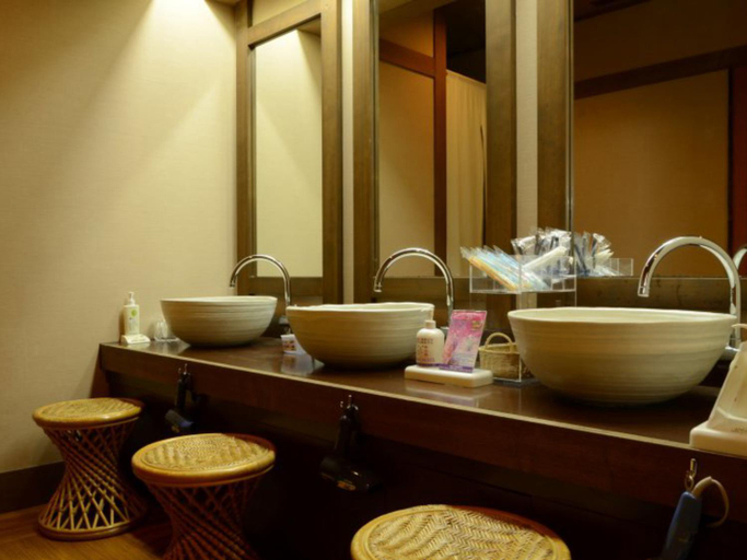 Bathroom, Atami Onsen Sakuraya Ryokan, Atami