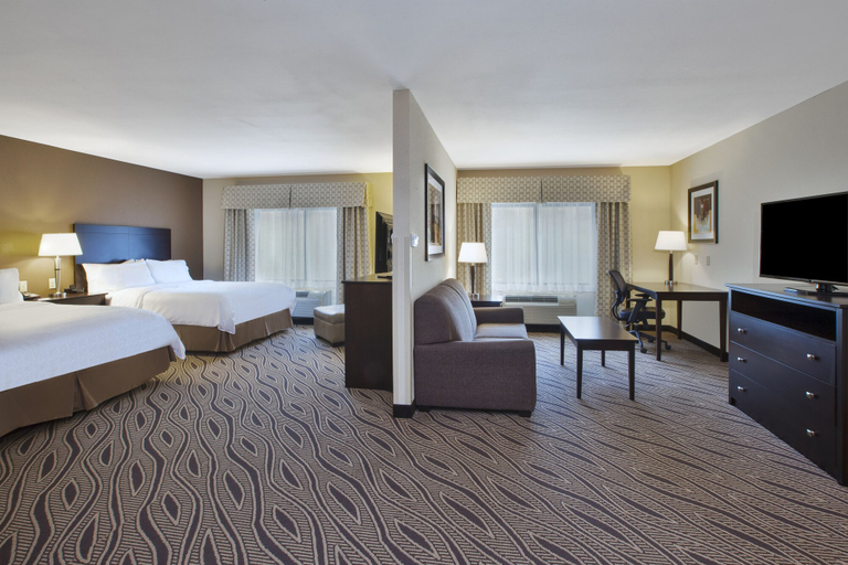 Bedroom 2, Holiday Inn Express & Suites WASHINGTON - MEADOW LANDS by IHG, Washington