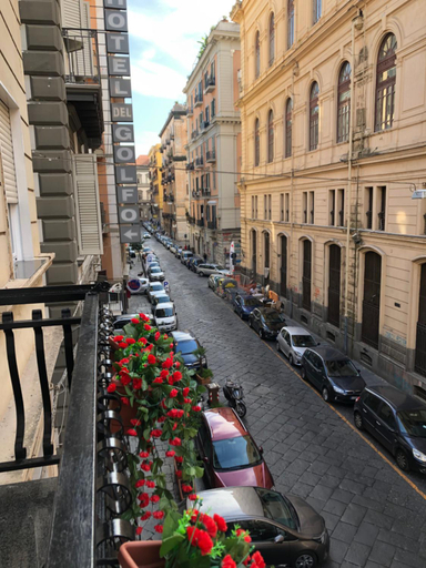 Others 5, Porto Rooms & Suite, Napoli