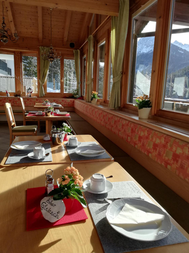 Food & Drinks 4, Hotel Garni Isarlodge Wiesenhof, Innsbruck Land