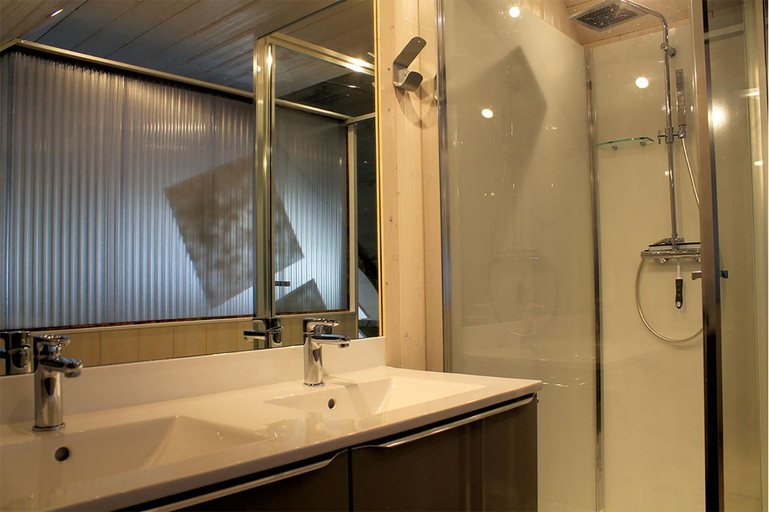Bathroom, Le Chene creux, Loire-Atlantique