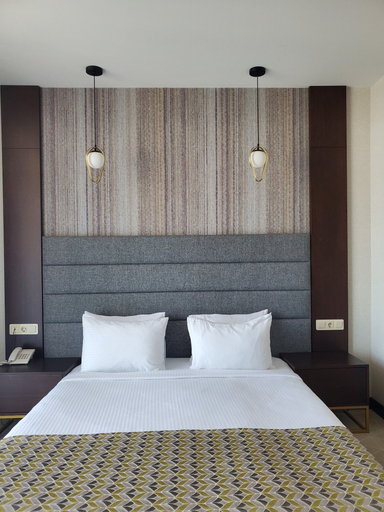 Bedroom 3, Hotel Salvador, Batumi