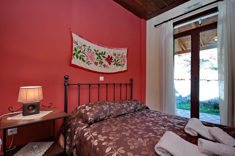 Others 3, Agropoli, Peloponnese