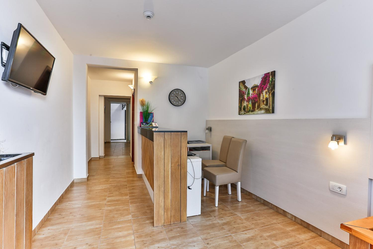 Public Area 4, Villa Skyprime
