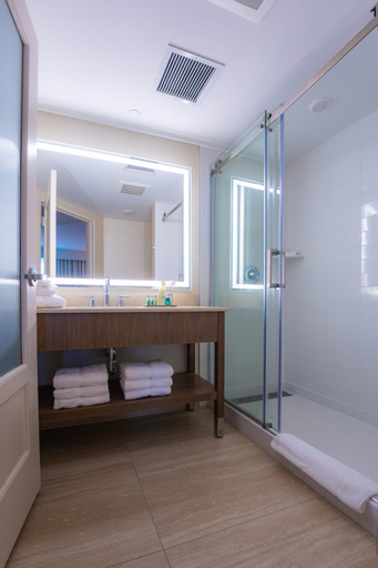 Bathroom 3, Mohegan Pennsylvania-Adults Only, Luzerne