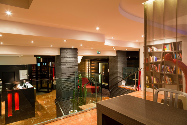 Public Area 3, Hotel de Brienne, Haute-Garonne