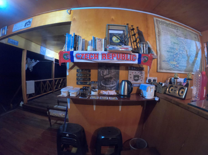 2, Tajau Laut Guesthouse, Kudat