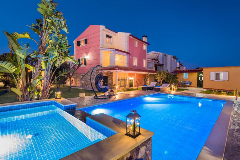 Others 5, Villa Garden Star, Ionian Islands