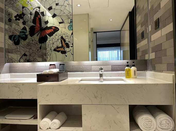 Bathroom 5